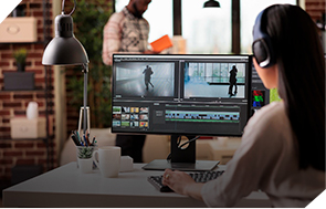 Corporate & Explainer Video Designer
